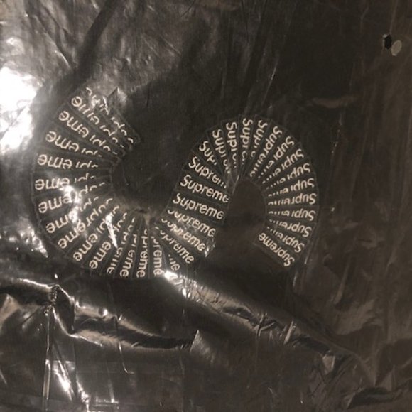 Supreme S Hoodie (F/W 20)